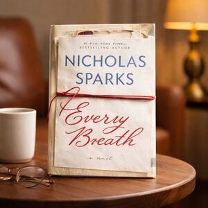 Nicholas Sparks "Every Breath" Hardback Novel - White & Red  Dust Cover